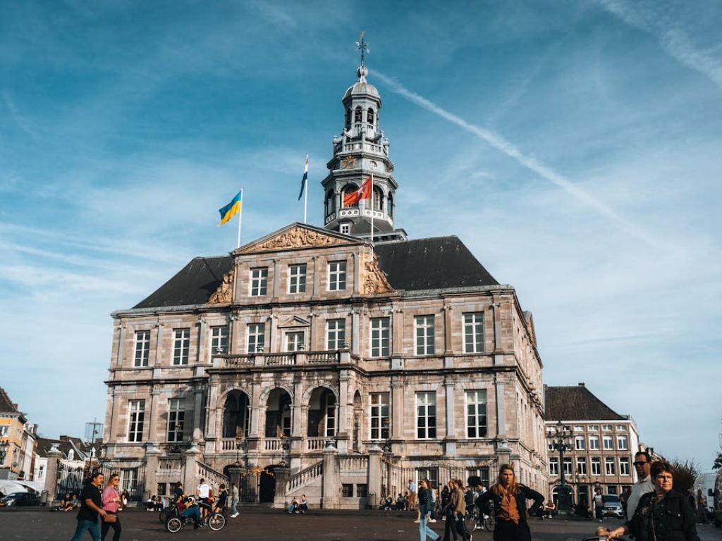pexels-thomasronveaux-14252589